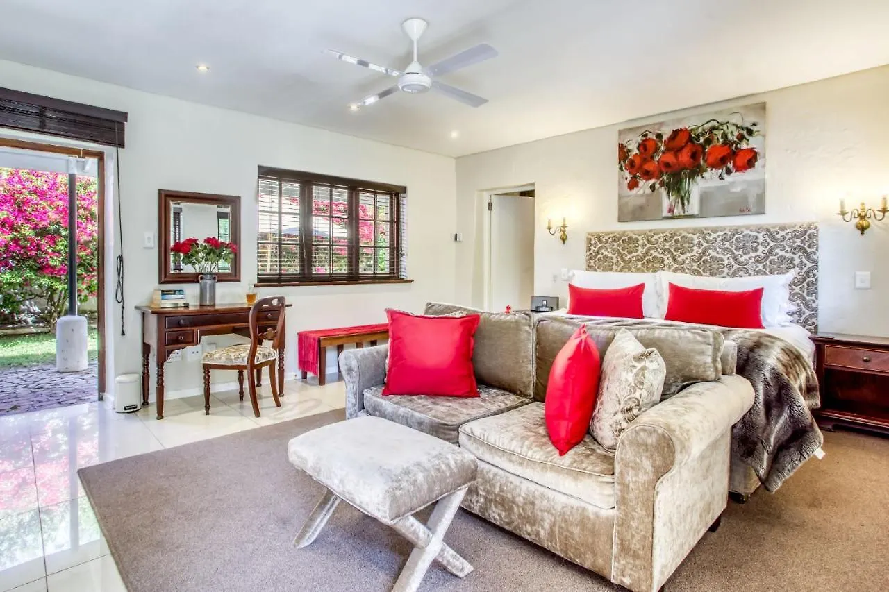 Vredenburg Manor House Otel Somerset West Konukevi