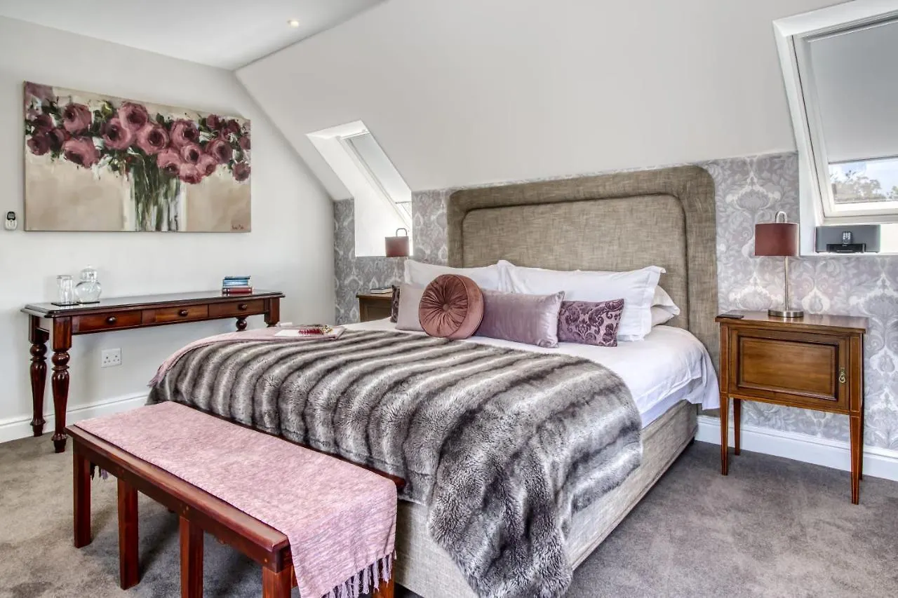 Vredenburg Manor House Otel Somerset West