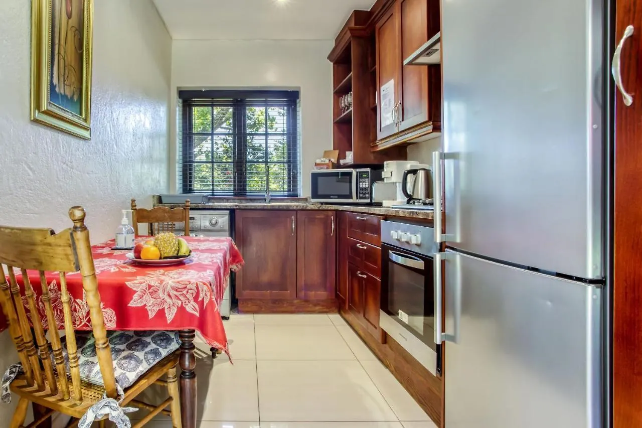 Vredenburg Manor House Otel Somerset West Güney Afrika